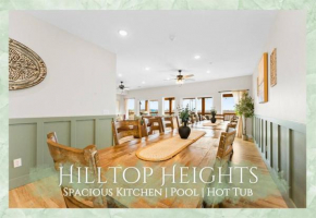 Luxury Lakefront: 9BR/8.5BA, Views, Peak Comfort